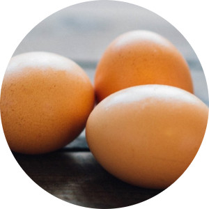 Gekühlte Lebensmittel / Hefe und Eier